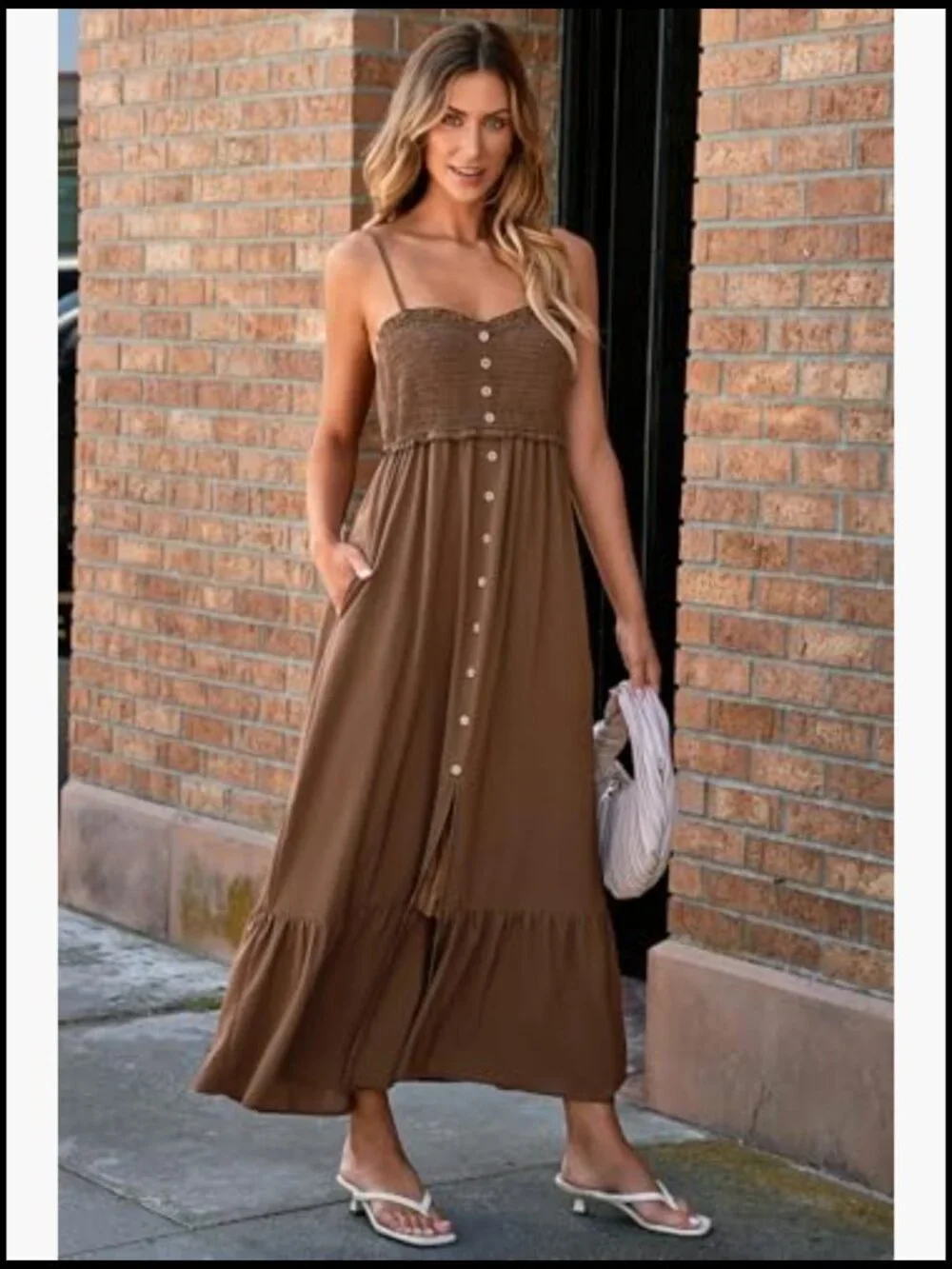 Sleeveless Spaghetti Strap Smocked Maxi Dress with Pockets - Picture 4 of 7
